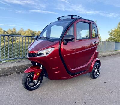 Frontansicht seitlich